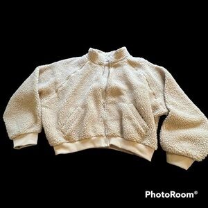 Fuzzy cream colored Vestique crop coat